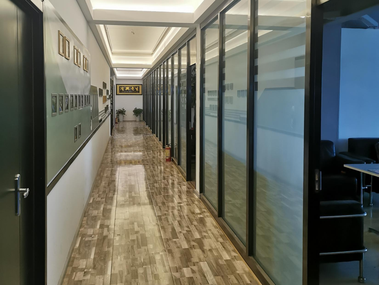 公司內(nèi)部展示